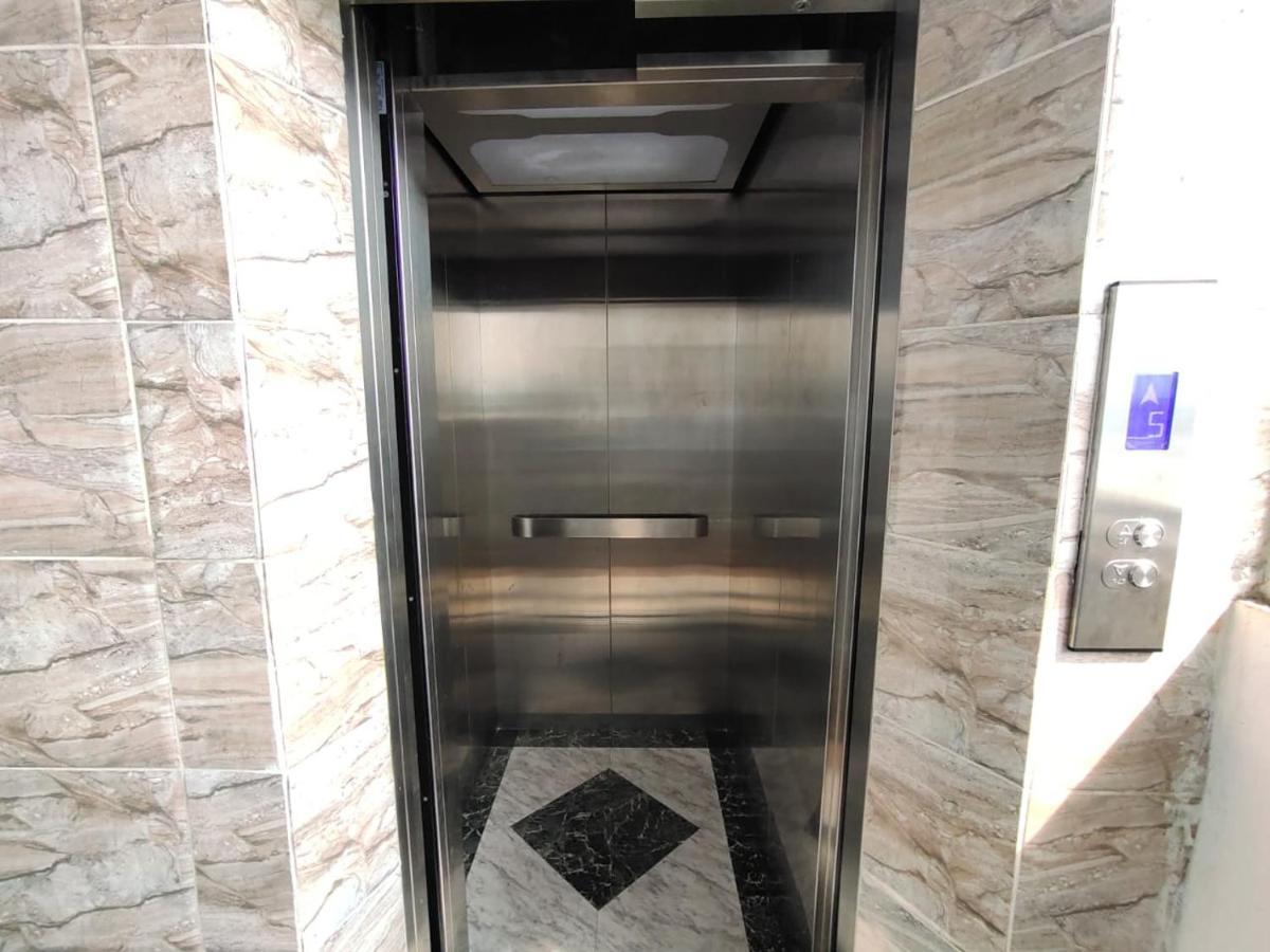 Fuji Residence Jakarta Ngoại thất bức ảnh